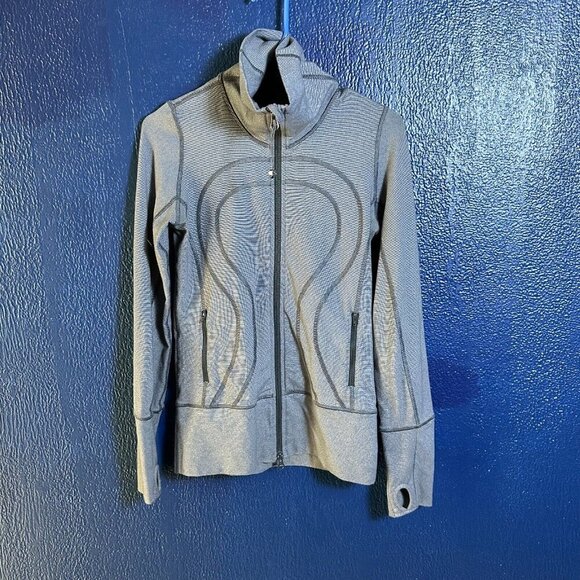 Lululemon Tops - Lululemon In Stride Jacket Full Zip High Neck Wee Stripe Gray Women's 4 Running